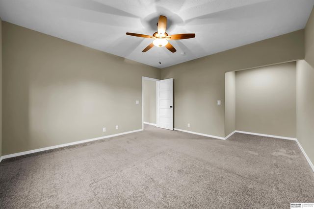 16564 Birch Avenue, Omaha, NE 68136