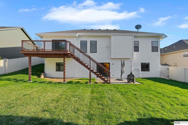 16564 Birch Avenue, Omaha, NE 68136