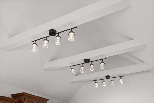 978 Granite Trail, Adams, TN 37010