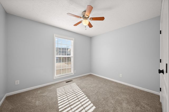 978 Granite Trail, Adams, TN 37010