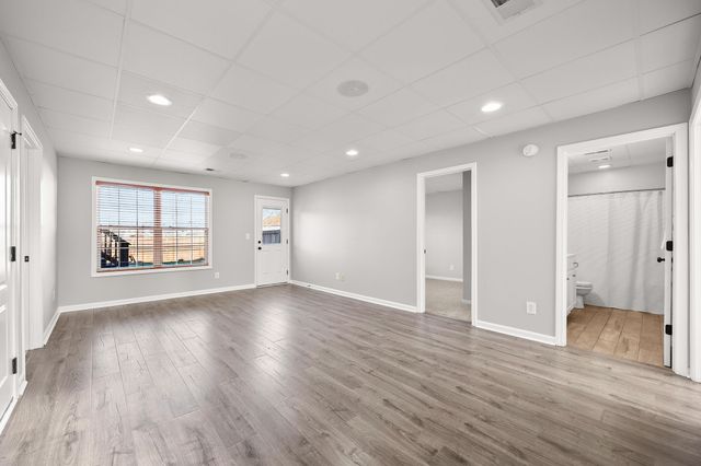 978 Granite Trail, Adams, TN 37010