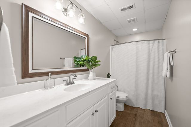 978 Granite Trail, Adams, TN 37010