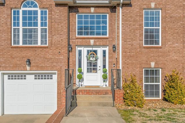 978 Granite Trail, Adams, TN 37010