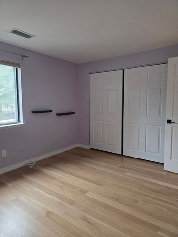 44 Village Hill Lane 44, Natick, MA 01760