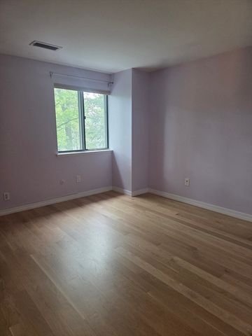 44 Village Hill Lane 44, Natick, MA 01760