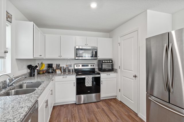 8756 103rd Avenue, Vero Beach, FL 32967