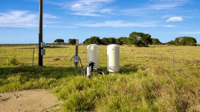 TBD Fm 530, Edna, TX 77957