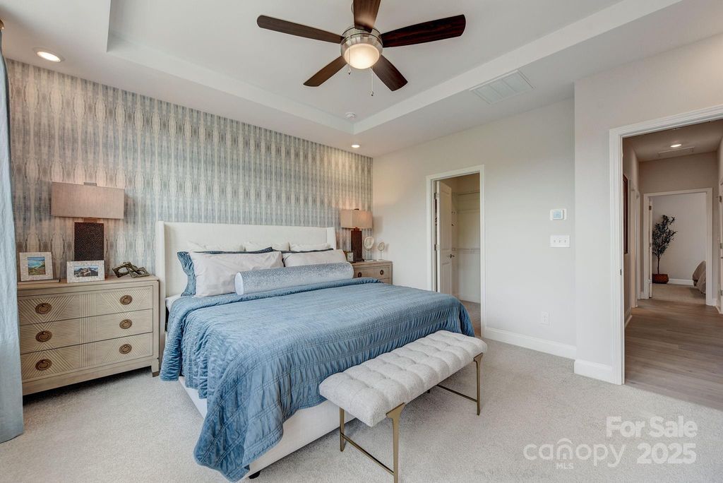 9440 Senator Royall Drive, Charlotte, NC 28262