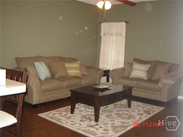10 Travertine Circle, Savannah, GA 31419