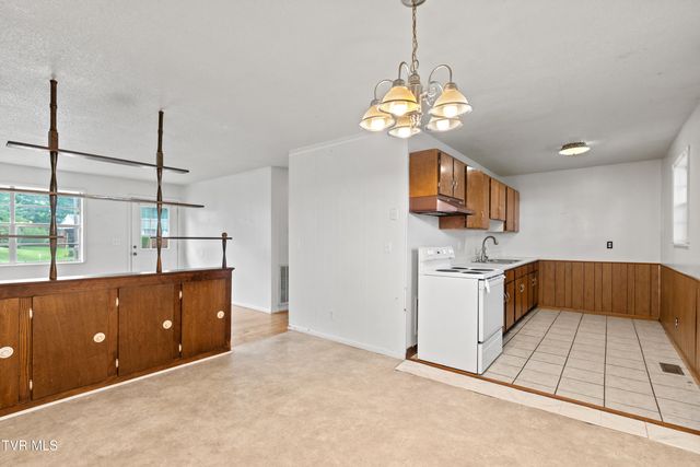 121 York Drive, Greeneville, TN 37745