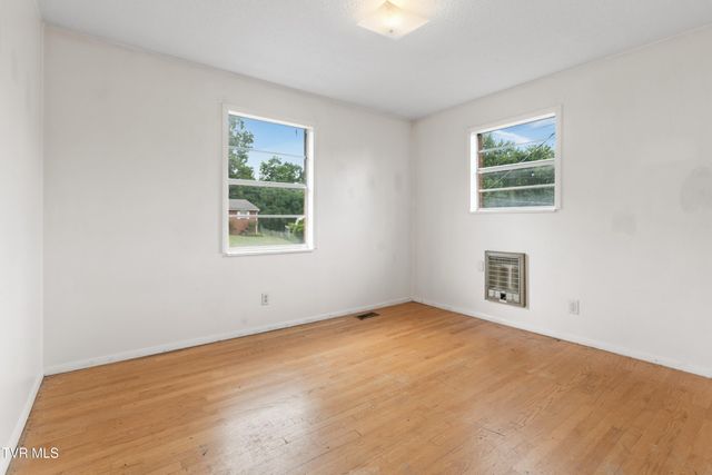 121 York Drive, Greeneville, TN 37745