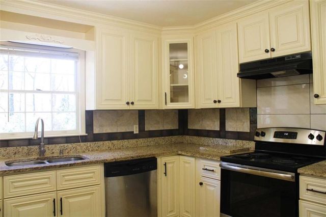 5943 Christopher Lane, Lithonia, GA 30058