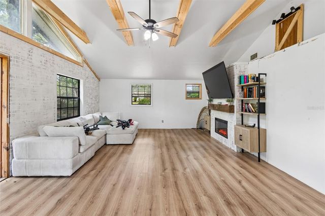 15311 MORRIS BRIDGE ROAD, Thonotosassa, FL 33592