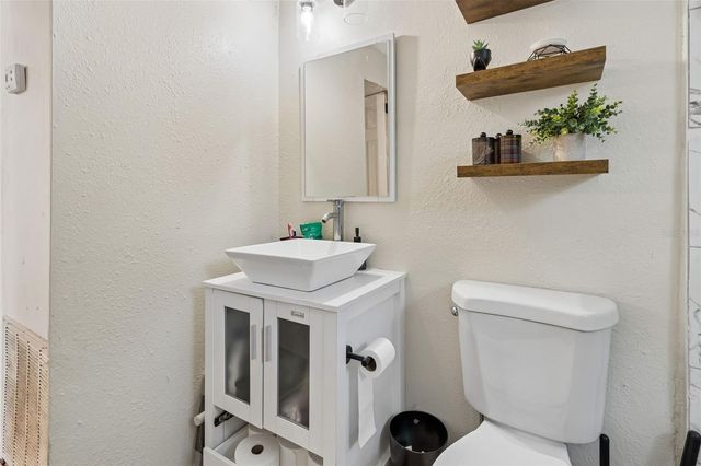 15311 MORRIS BRIDGE ROAD, Thonotosassa, FL 33592