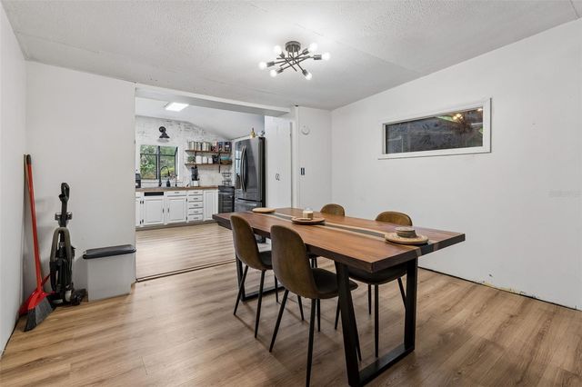 15311 MORRIS BRIDGE ROAD, Thonotosassa, FL 33592