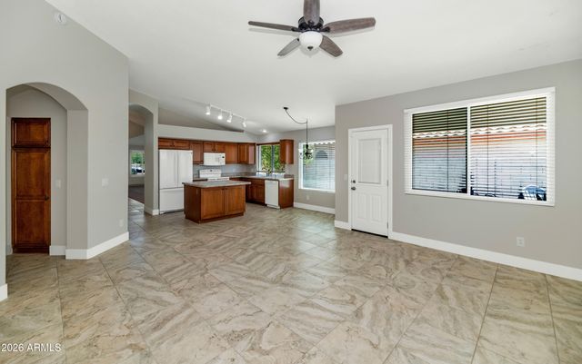 9849 W YUKON Drive, Peoria, AZ 85382