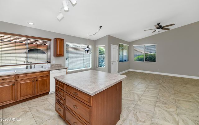 9849 W YUKON Drive, Peoria, AZ 85382
