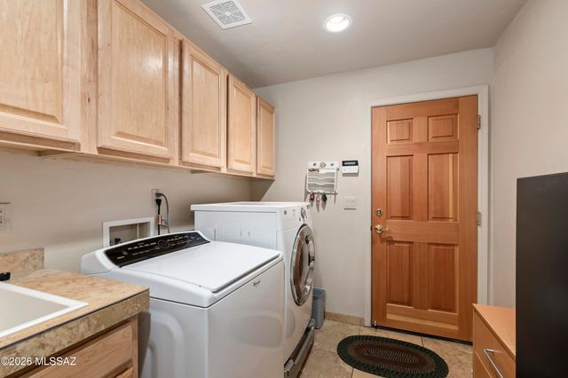 3949 E Playa De Coronado, Tucson, AZ 85718