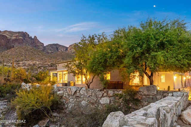 3949 E Playa De Coronado, Tucson, AZ 85718