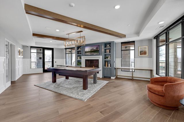 4917 Eden Avenue 110, Edina, MN 55424