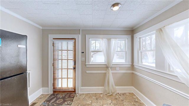 106 Brinkley Place, High Point, NC 27265