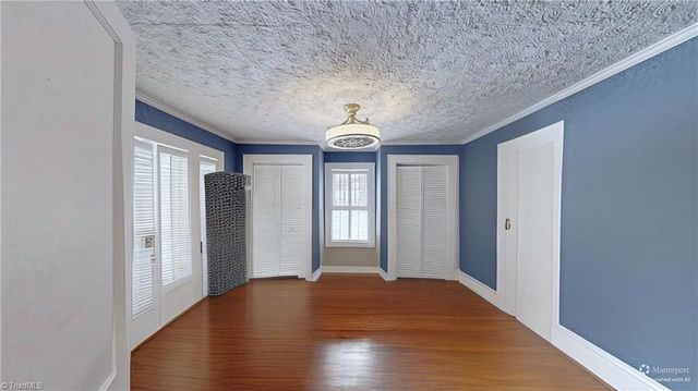 106 Brinkley Place, High Point, NC 27265