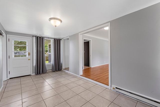 7009 Cedar Lake Road S, Saint Louis Park, MN 55426