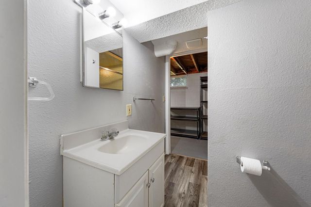 7009 Cedar Lake Road S, Saint Louis Park, MN 55426