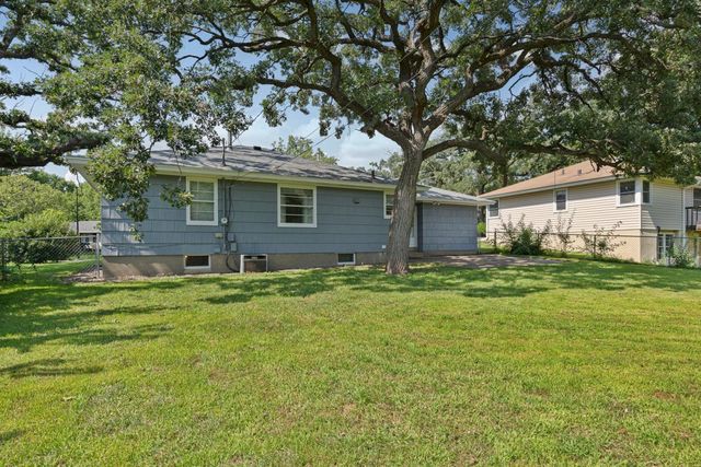 7009 Cedar Lake Road S, Saint Louis Park, MN 55426