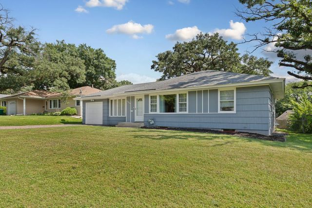 7009 Cedar Lake Road S, Saint Louis Park, MN 55426