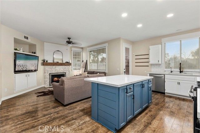 31954 Calle Ballentine, Temecula, CA 92592