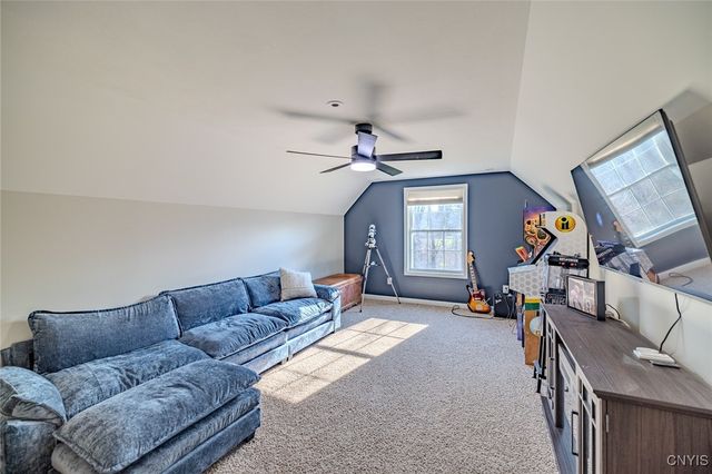 7279 State Route 31, Cicero, NY 13039