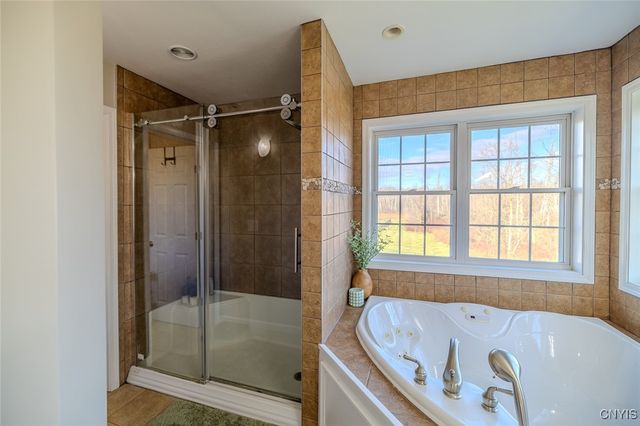 7279 State Route 31, Cicero, NY 13039