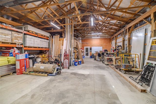 7279 State Route 31, Cicero, NY 13039