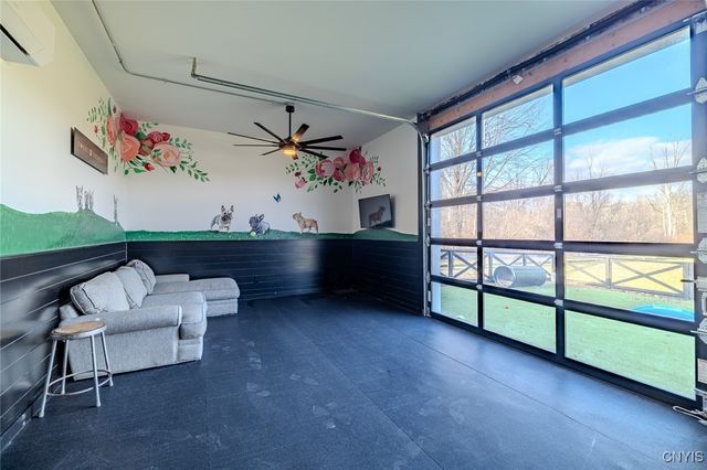 7279 State Route 31, Cicero, NY 13039