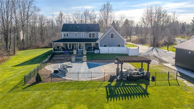 7279 State Route 31, Cicero, NY 13039