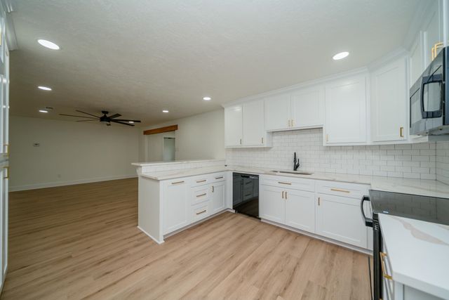 207 N White Oak Rd, White Oak, TX 75693