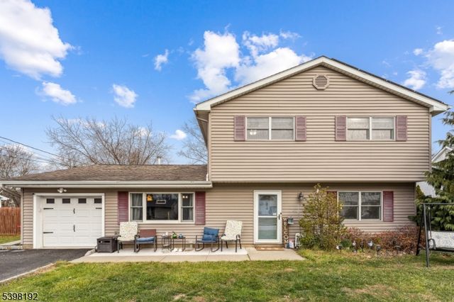 7 Overbrook Rd, Mount Olive Twp., NJ 07836