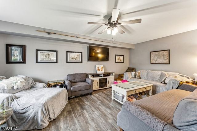 7 Overbrook Rd, Mount Olive Twp., NJ 07836