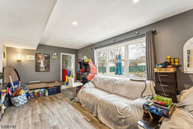 7 Overbrook Rd, Mount Olive Twp., NJ 07836