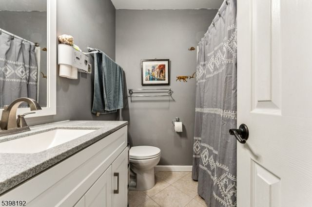 7 Overbrook Rd, Mount Olive Twp., NJ 07836