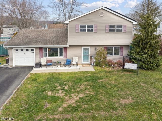 7 Overbrook Rd, Mount Olive Twp., NJ 07836
