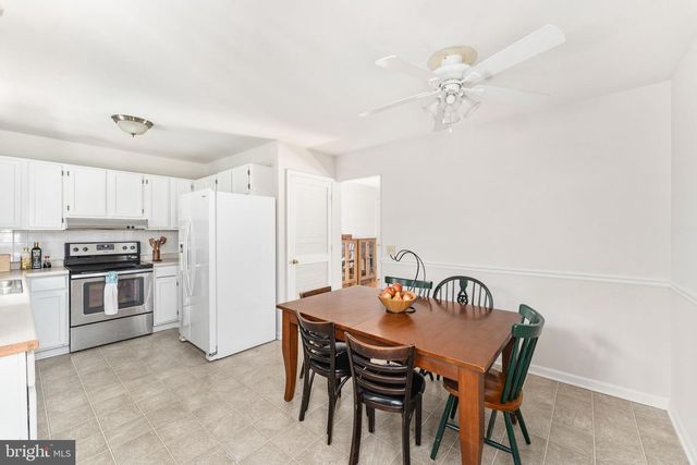 3 HILLCREST DR, Stafford, VA 22556