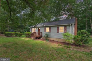 3 HILLCREST DR, Stafford, VA 22556