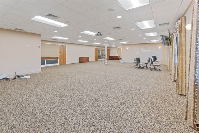 430 Boston St 210, Topsfield, MA 01983