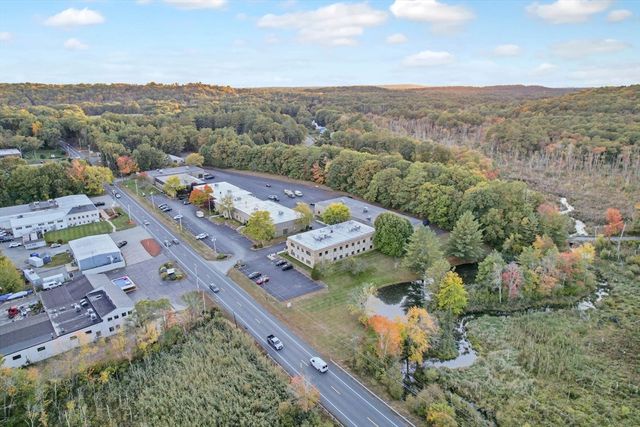 430 Boston St 210, Topsfield, MA 01983