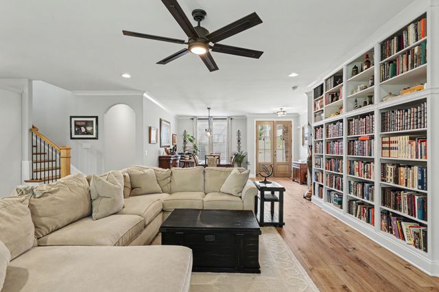 982 Luxborough Dr, Hendersonville, TN 37075