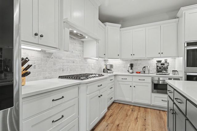 982 Luxborough Dr, Hendersonville, TN 37075