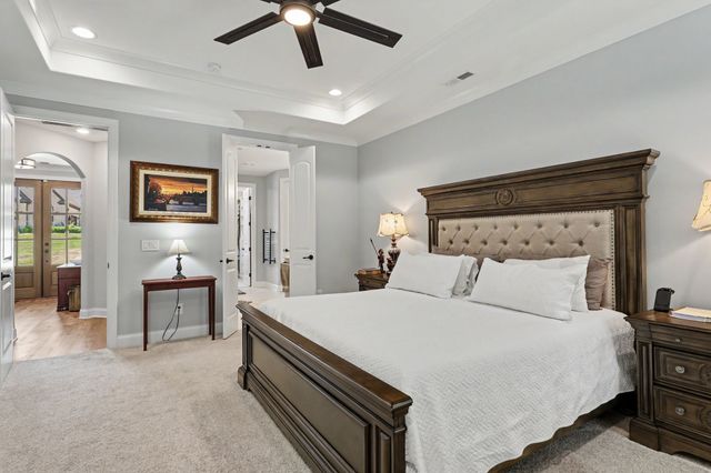 982 Luxborough Dr, Hendersonville, TN 37075