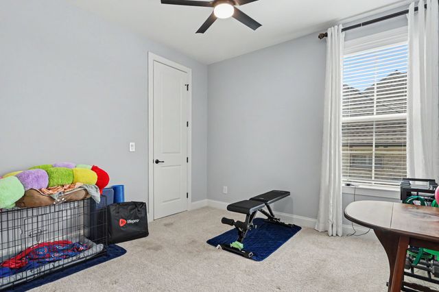982 Luxborough Dr, Hendersonville, TN 37075